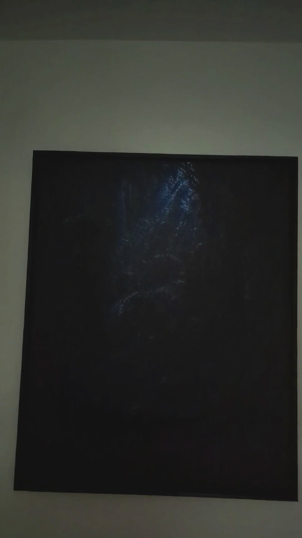 Light sweeping across Veilith Midnight Edition revealing the guardian
